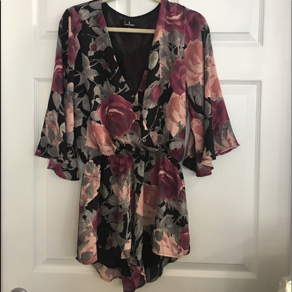 Lulus Pants - LULU ADORABLE SHORTS ROMPER SZ M
